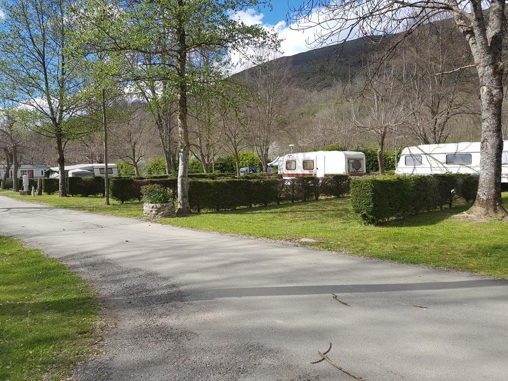 Camping Paradis La Marmotte Ax-les-Thermes Extérieur photo